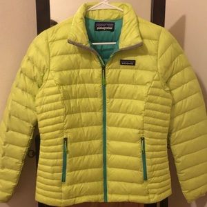 Yellow Patagonia Sweater!